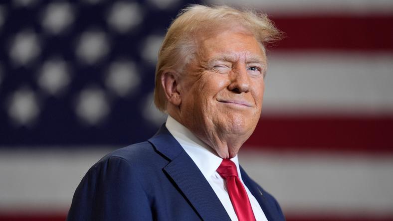 特朗普政府扳回一城:上诉法院批准请求,暂时恢复关税政策